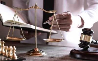 Öröklési jog: minden, amit a végrendeletről, a hagyatéki eljárásról, a kötelesrészről és az öröklési szerződésről tudni érdemes